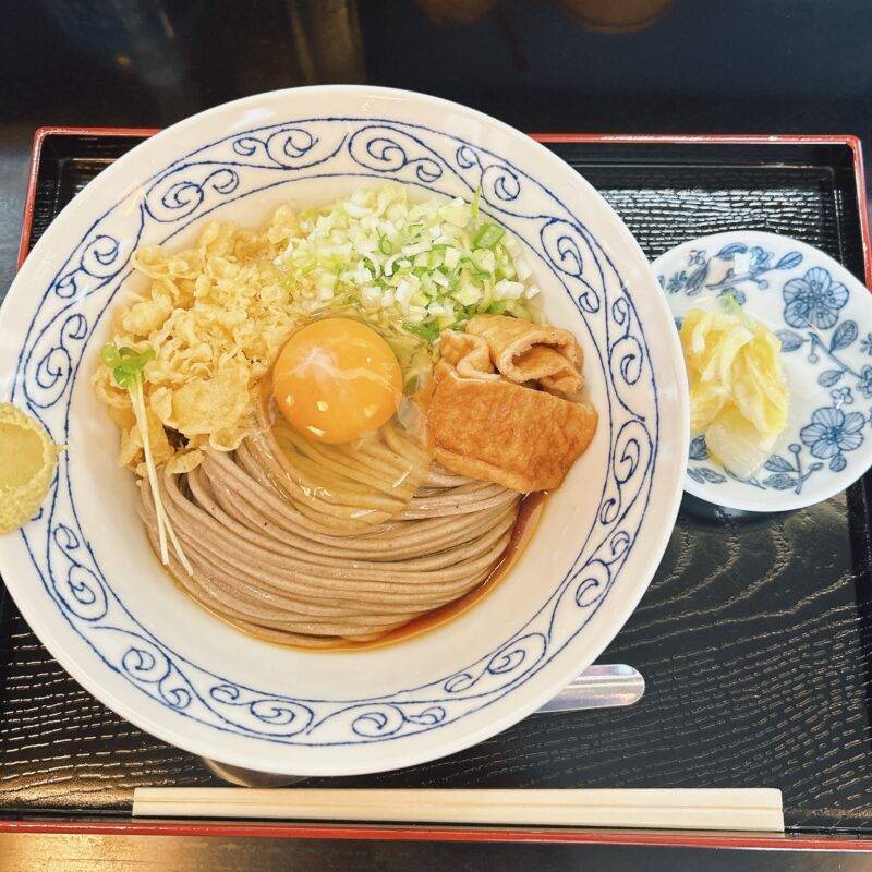 千葉県松戸『自家製麺 蕎麦 たぬきときつね』そば 蕎麦 蕎麦屋 そば屋 おすすめ soba 日刊水と蕎麦 soba-aqua メニュー「冷やしたぬき蕎麦」「生たまごトッピング」