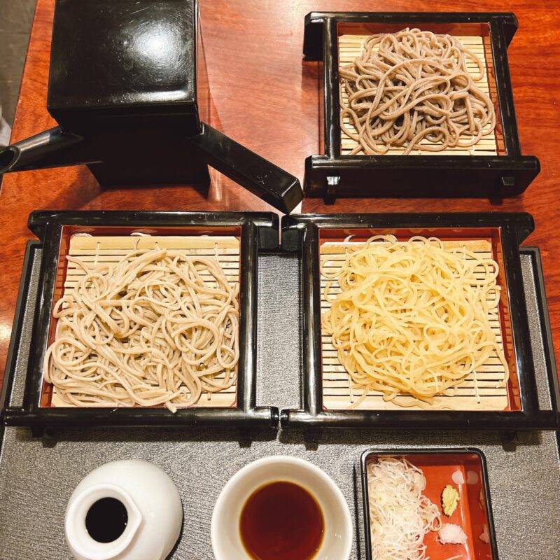 東京都浜松町『手打ちそば 嘉一』（かいち）そば 蕎麦 蕎麦屋 そば屋 おすすめ soba 日刊水と蕎麦 soba-aqua メニュー「三色もり」