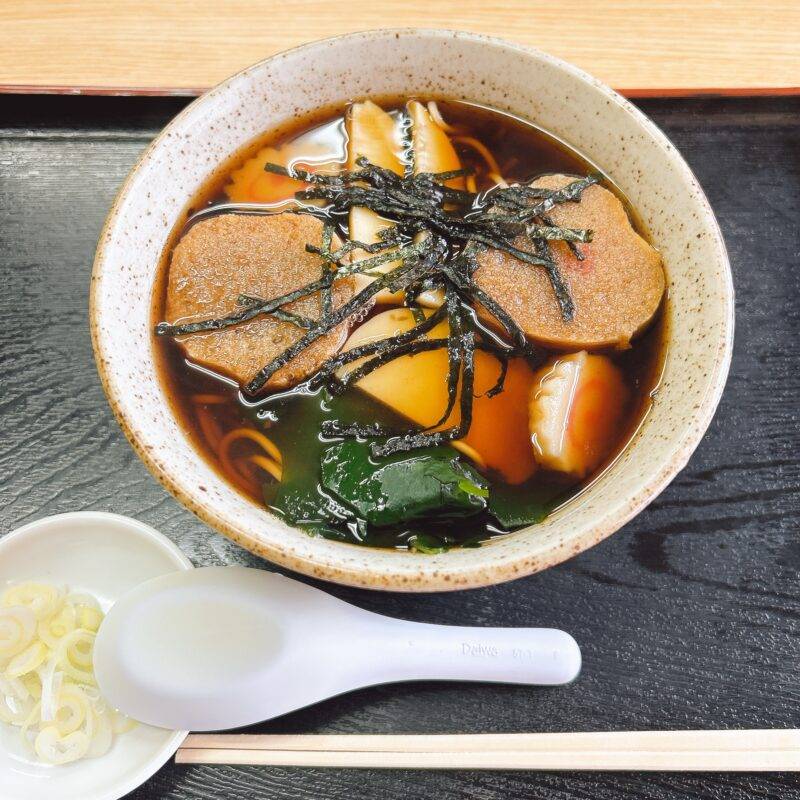 東京都戸越『鹿島』そば 蕎麦 蕎麦屋 そば屋 おすすめ soba 日刊水と蕎麦 soba-aqua メニュー「おかめ」