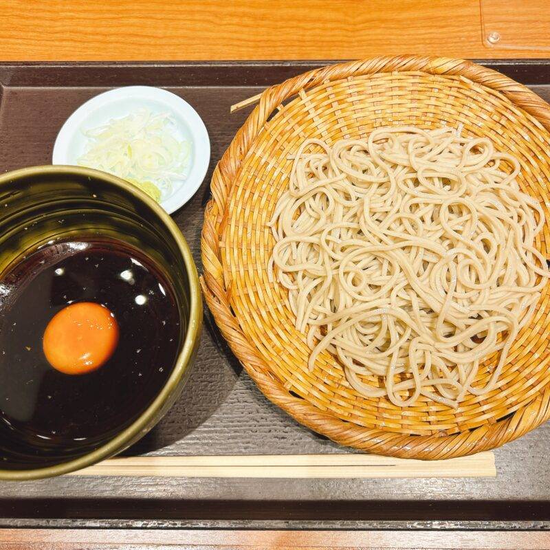 東京都表参道『蕎麦 青乃』（あおの）そば 蕎麦 蕎麦屋 そば屋 おすすめ soba 日刊水と蕎麦 soba-aqua メニュー「日本一の黄身おとし蕎麦」