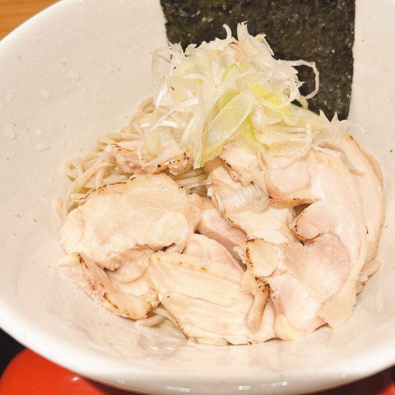 東京都銀座『銀座 道しるべ』そば 蕎麦 蕎麦屋 そば屋 おすすめ soba 日刊水と蕎麦 soba-aqua メニュー「味玉入り濃厚鶏つけ蕎麦」