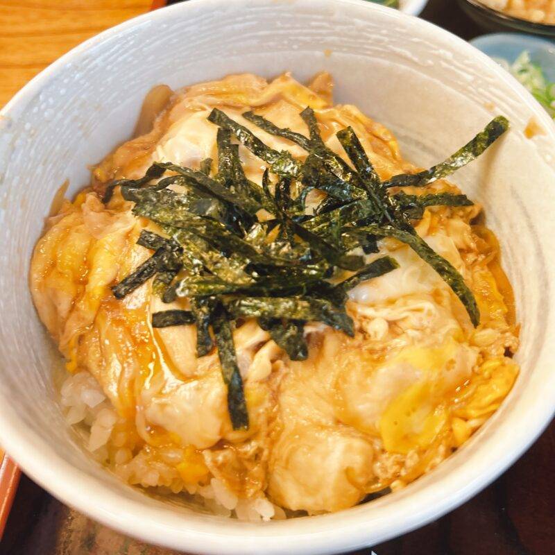 そば 蕎麦 蕎麦屋 そば屋 おすすめ soba 日刊水と蕎麦 soba-aqua メニュー東京都東久留米『そば処 松屋』
「日替わりランチ ミニ親子丼」