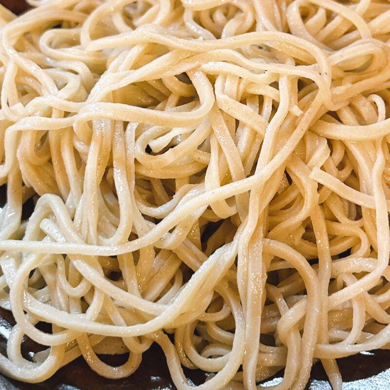 そば 蕎麦 蕎麦屋 そば屋 おすすめ soba 日刊水と蕎麦 soba-aqua メニュー東京都向島『蕎麦割烹 ながの』「旨辛‼堀切クラフト辣油 かすみ鴨と根ゼリの南蛮セイロ」