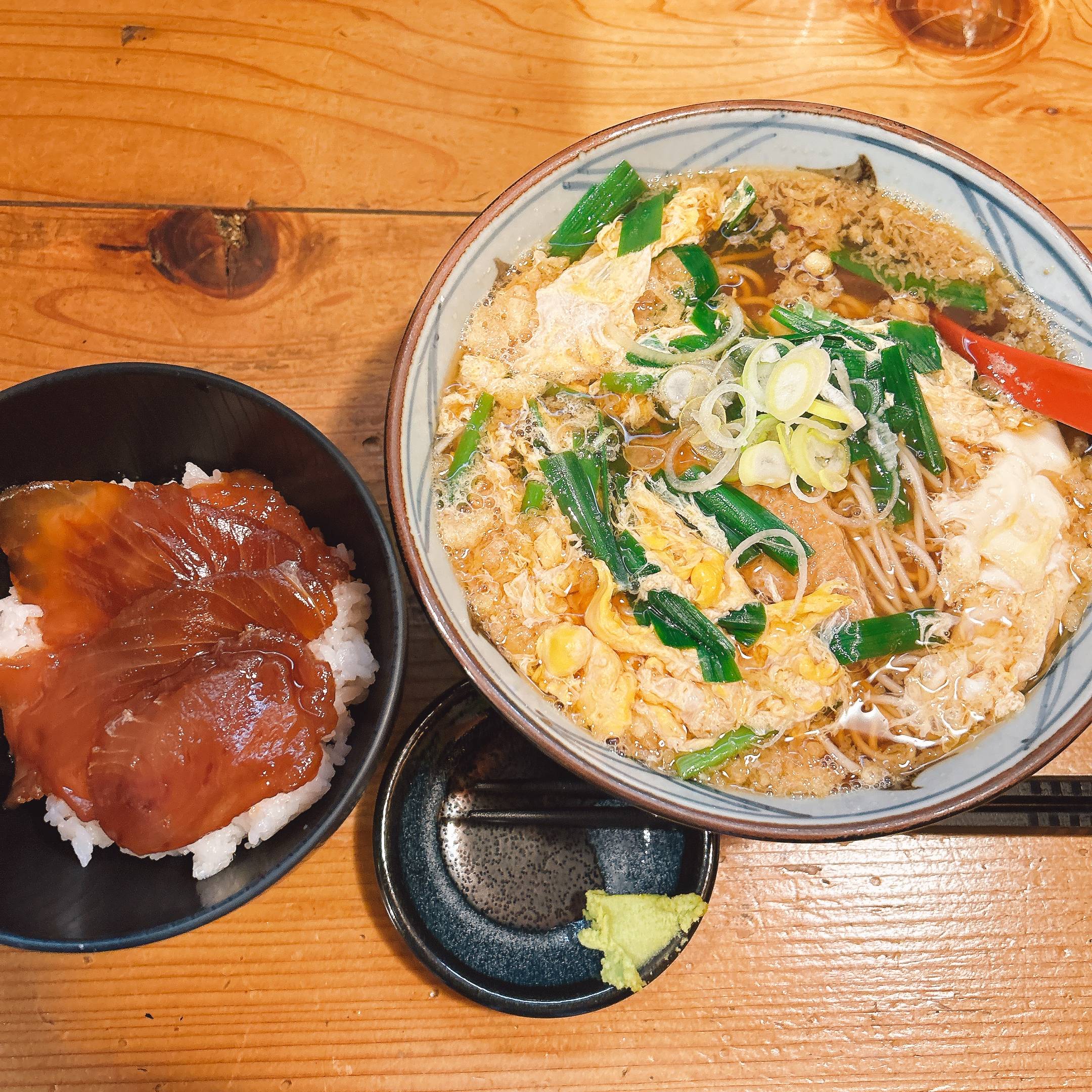 そば 蕎麦 蕎麦屋 そば屋 おすすめ soba 日刊水と蕎麦 soba-aqua メニュー東京都浅草橋『蕎麦和酒 しゃにむに 浅草橋』「ニラとじそば」