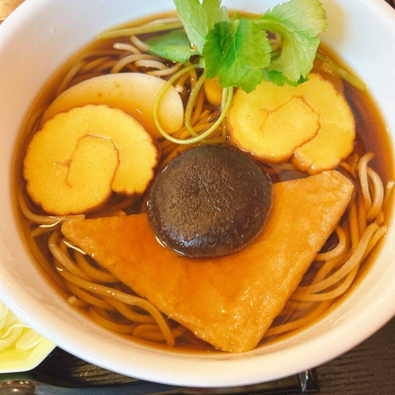 そば 蕎麦 蕎麦屋 そば屋 おすすめ soba 日刊水と蕎麦 soba-aqua メニュー 東京都御茶ノ水『明神そば きやり 神田明神前店』「縁起 おかめそば」