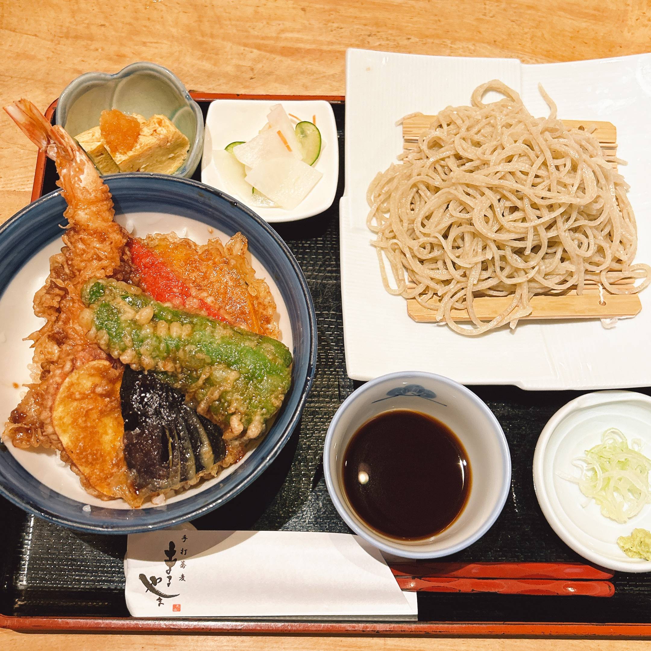 そば 蕎麦 蕎麦屋 そば屋 おすすめ soba 日刊水と蕎麦 soba-aqua メニュー東京都代田橋『手打蕎麦 まるやま』「らんち天丼」