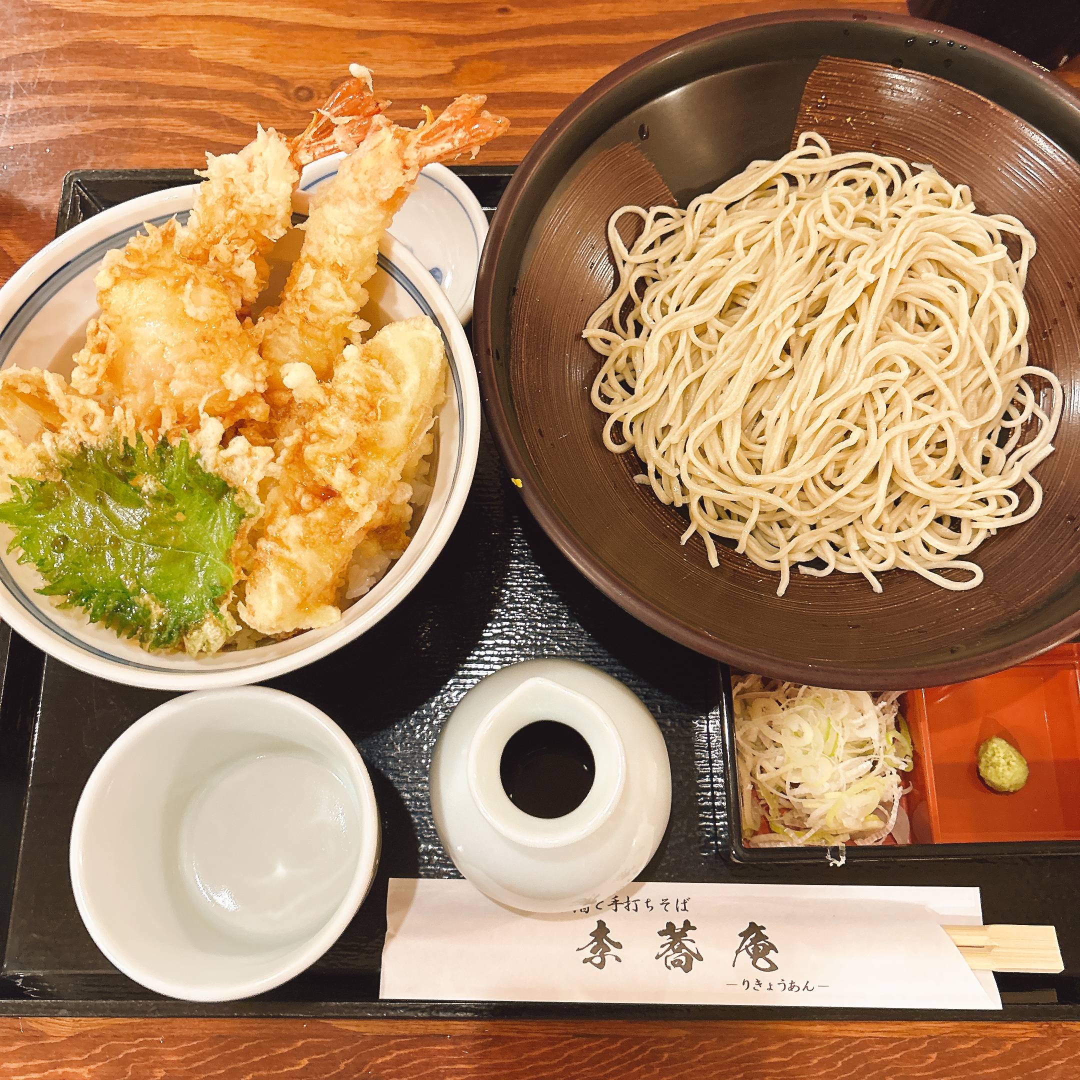 そば 蕎麦 蕎麦屋 そば屋 おすすめ soba 日刊水と蕎麦 soba-aqua メニュー 東京都神田『日本酒と手打ちそば 李蕎庵』「名物天丼とお蕎麦セット」