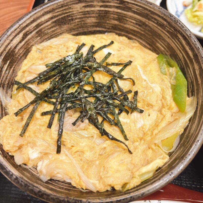 そば 蕎麦 蕎麦屋 そば屋 おすすめ soba 日刊水と蕎麦 soba-aqua メニュー 東京都曳舟『そば処 一力屋』「日替りランチ 親子丼 冷たぬき」