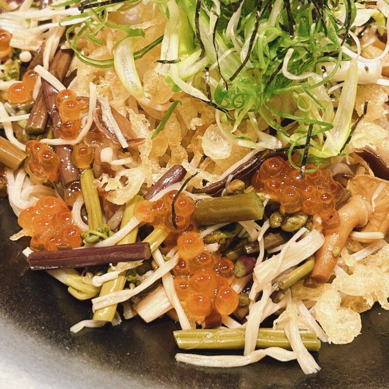 そば 蕎麦 蕎麦屋 そば屋 おすすめ soba 日刊水と蕎麦 soba-aqua メニュー 東京都押上『酒彩蕎麦 初代 ソラマチ店』(しょだい)「いくら三彩」